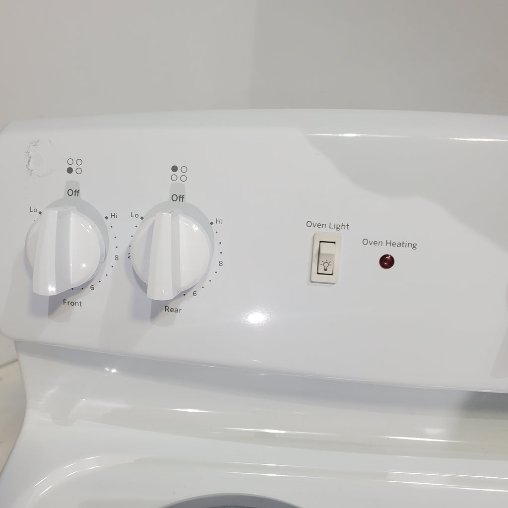 Pictures of White GE 5.0 cu. ft. Freestanding 4 Heating Element Electric Range with Dual Element Bake - Scratch & Dent - Major - Neu Appliance Outlet - Discount Appliance Outlet in Austin, Tx