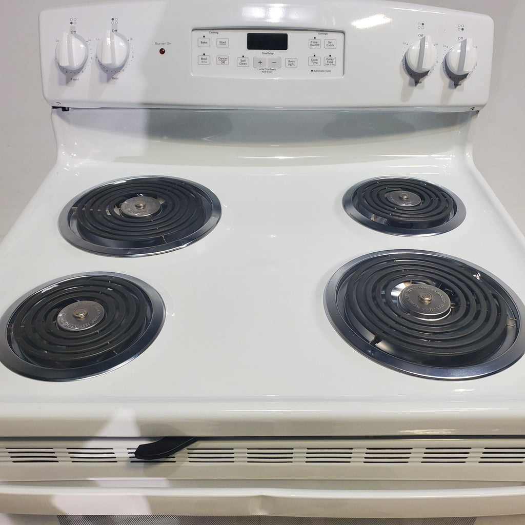 Pictures of White GE 5.0 cu. ft. Freestanding 4 Heating Element Electric Range with Dual Element Baking - Scratch & Dent - Minor - Neu Appliance Outlet - Discount Appliance Outlet in Austin, Tx
