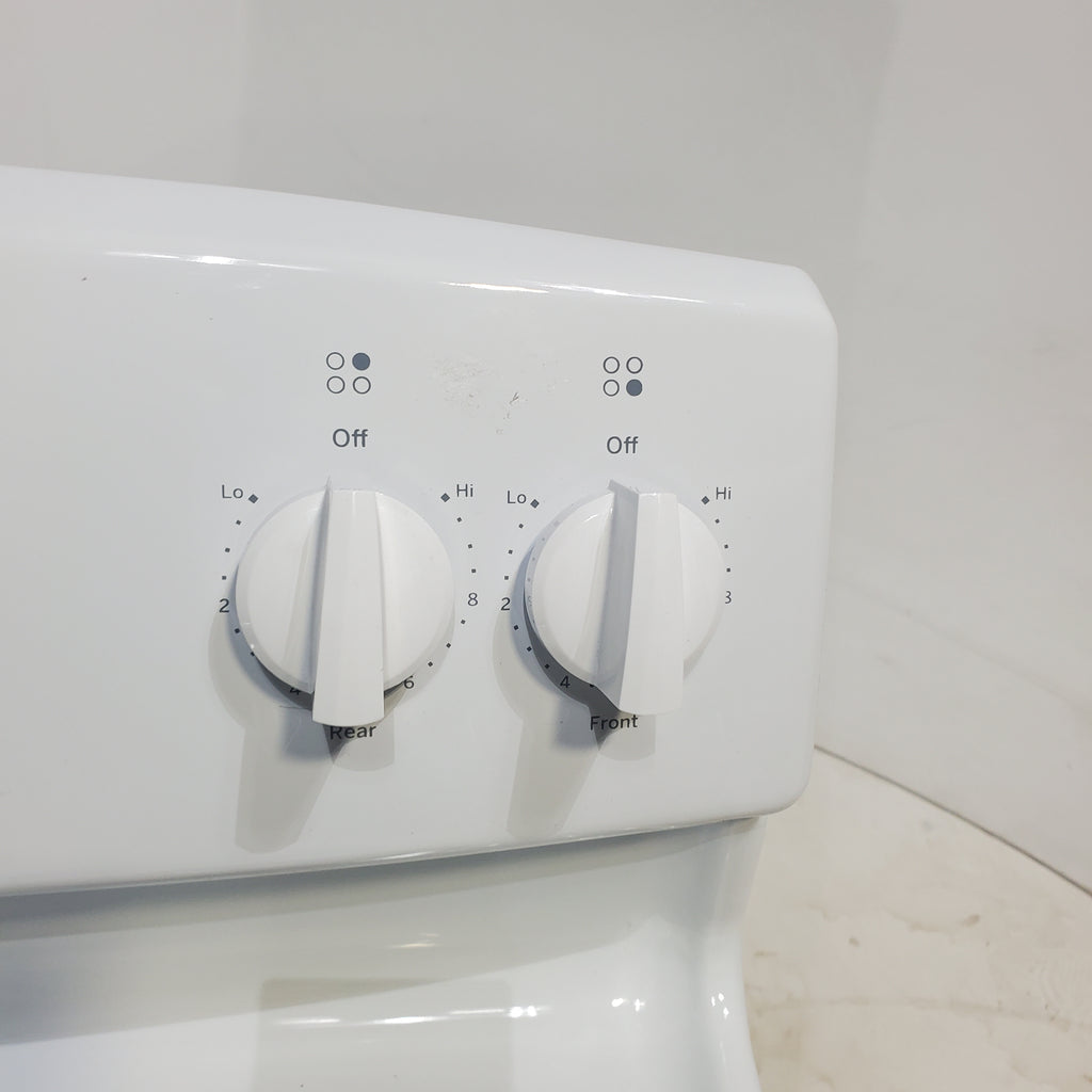 Pictures of White GE 5.0 cu. ft. Freestanding 4 Heating Element Electric Range with Dual Element Baking - Scratch & Dent - Minor - Neu Appliance Outlet - Discount Appliance Outlet in Austin, Tx