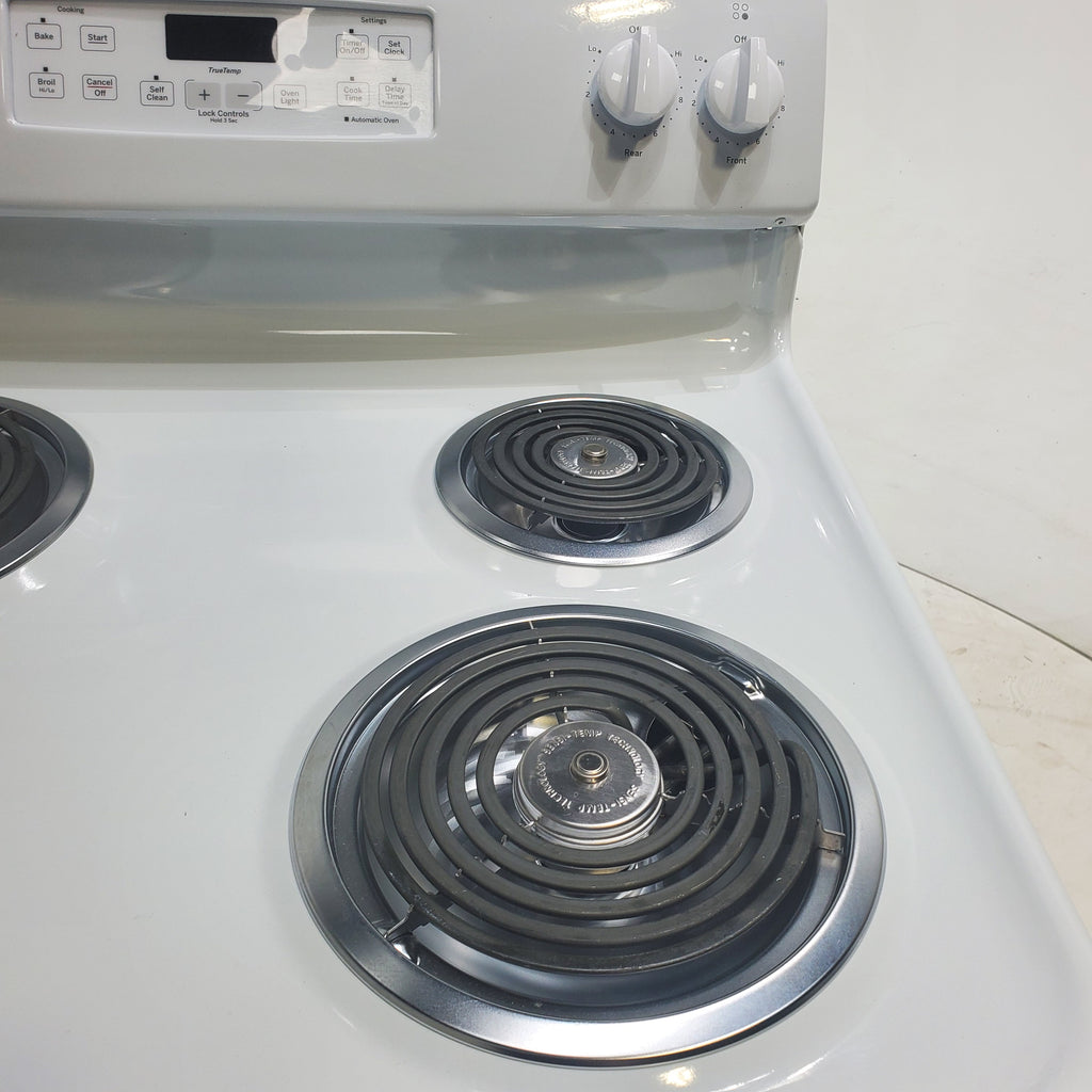 Pictures of White GE 5.0 cu. ft. Freestanding 4 Heating Element Electric Range with Dual Element Baking - Scratch & Dent - Minor - Neu Appliance Outlet - Discount Appliance Outlet in Austin, Tx