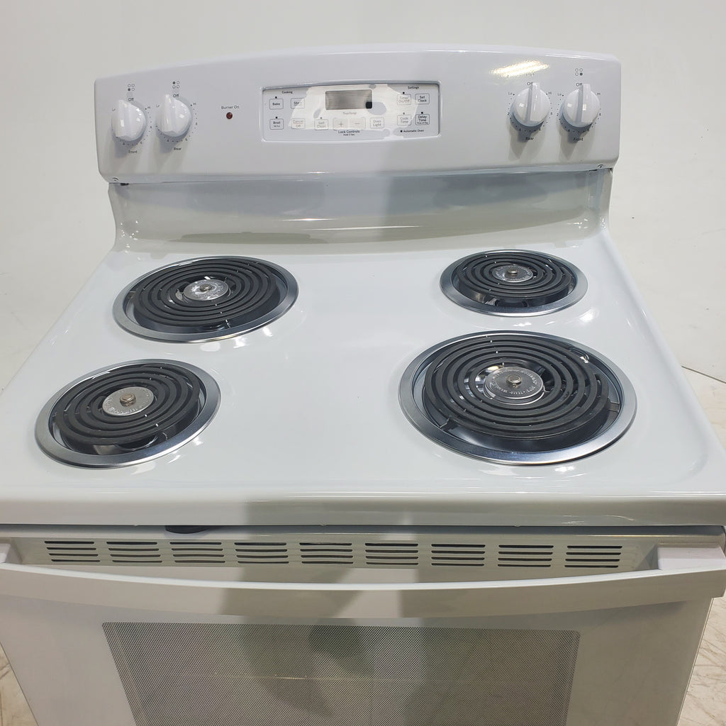 Pictures of White GE 5.0 cu. ft. Freestanding 4 Heating Element Electric Range with Dual Element Baking - Scratch & Dent - Minor - Neu Appliance Outlet - Discount Appliance Outlet in Austin, Tx