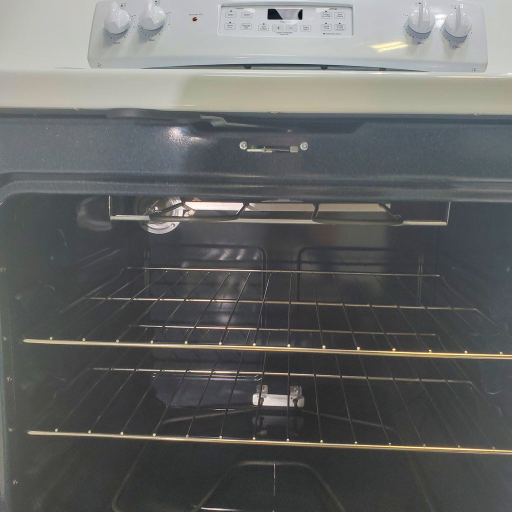 Pictures of White GE 5.0 cu. ft. Freestanding 4 Heating Element Electric Range with Dual Element Baking - Scratch & Dent - Minor - Neu Appliance Outlet - Discount Appliance Outlet in Austin, Tx