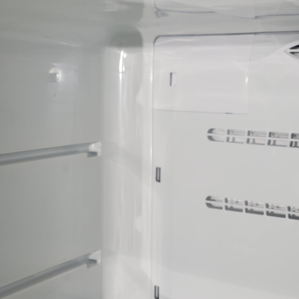 Pictures of 30" Wide Frigidaire Stainless Steel 20 cu ft Top Freezer Refrigerator with EvenTemp™ Cooling System - Scratch & Dent - Minor - Neu Appliance Outlet - Discount Appliance Outlet in Austin, Tx