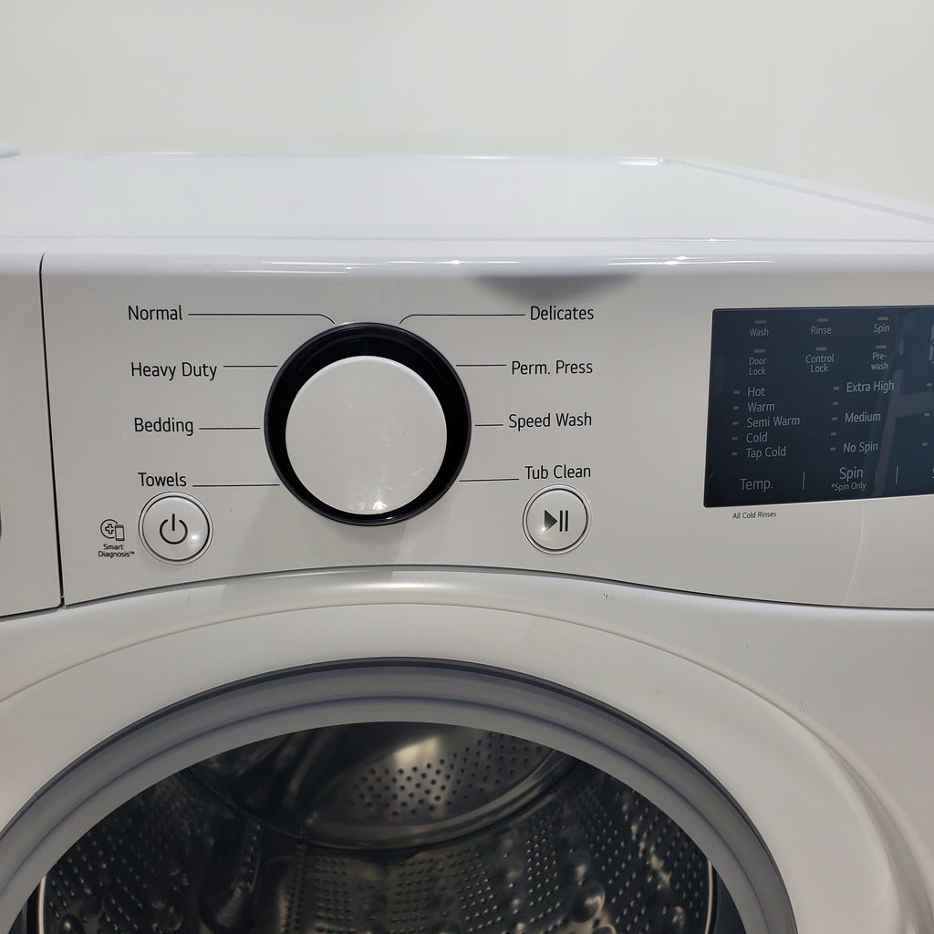 Pictures of ENERGY STAR LG 4.5 cu. ft. Front Load Washer with LG 6Motion Technology and ENERGY STAR LG 7.4 cu. ft. Electric Vented Dryer with Sensor Dry and SmartThinQ Technology - Open Box - Neu Appliance Outlet - Discount Appliance Outlet in Austin, Tx