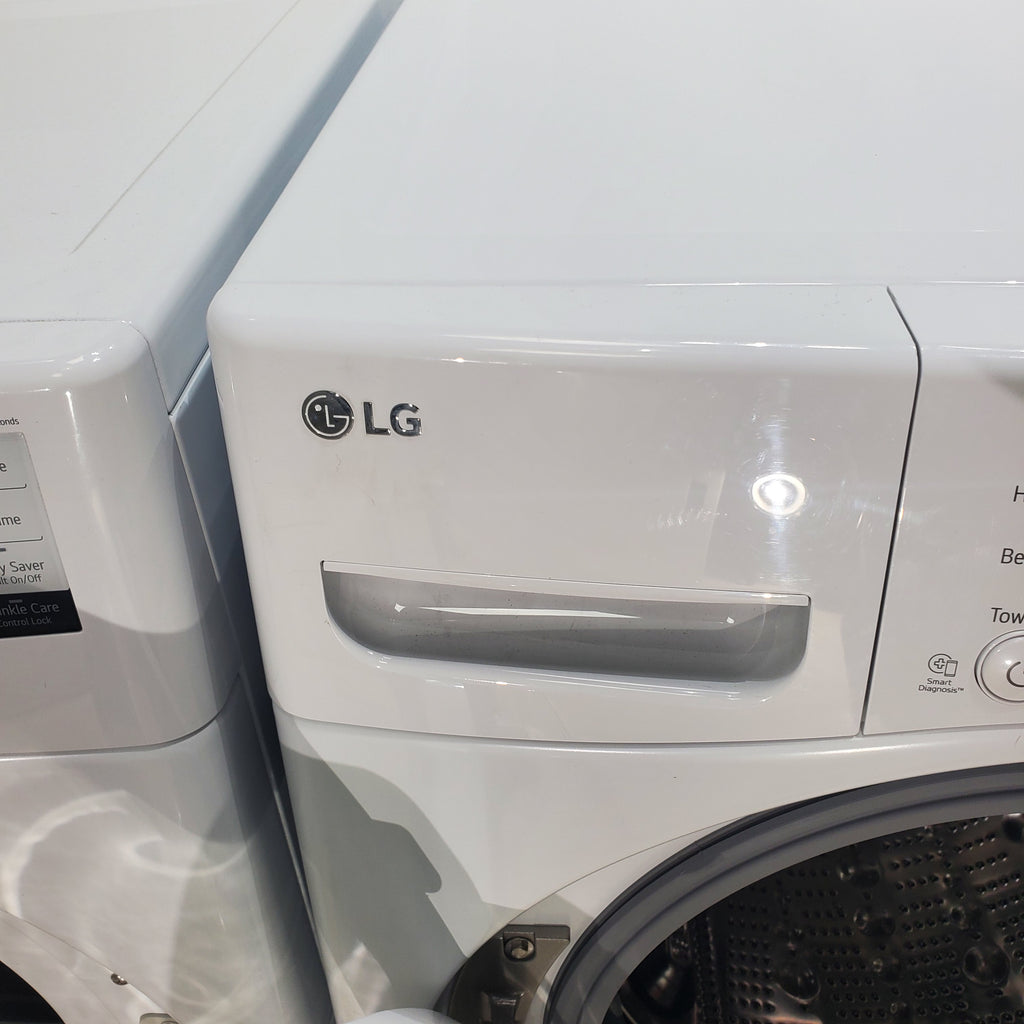 Pictures of ENERGY STAR LG 4.5 cu. ft. Front Load Washer with LG 6Motion Technology and ENERGY STAR LG 7.4 cu. ft. Electric Vented Dryer with Sensor Dry and SmartThinQ Technology - Open Box - Neu Appliance Outlet - Discount Appliance Outlet in Austin, Tx