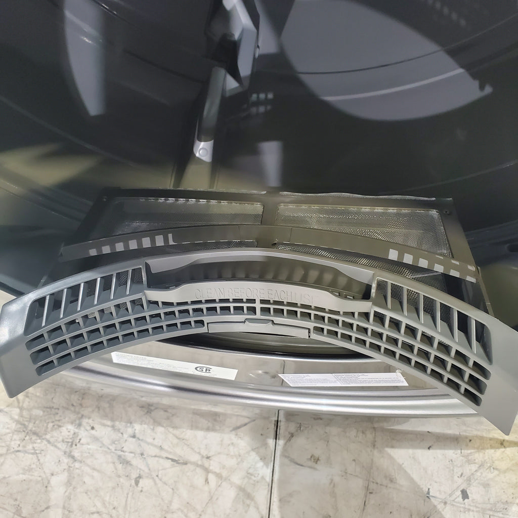 Pictures of Platinum Samsung 7.5 cu. ft. Front Load Gas Dryer with Steam - Scratch & Dent - Minor - Neu Appliance Outlet - Discount Appliance Outlet in Austin, Tx