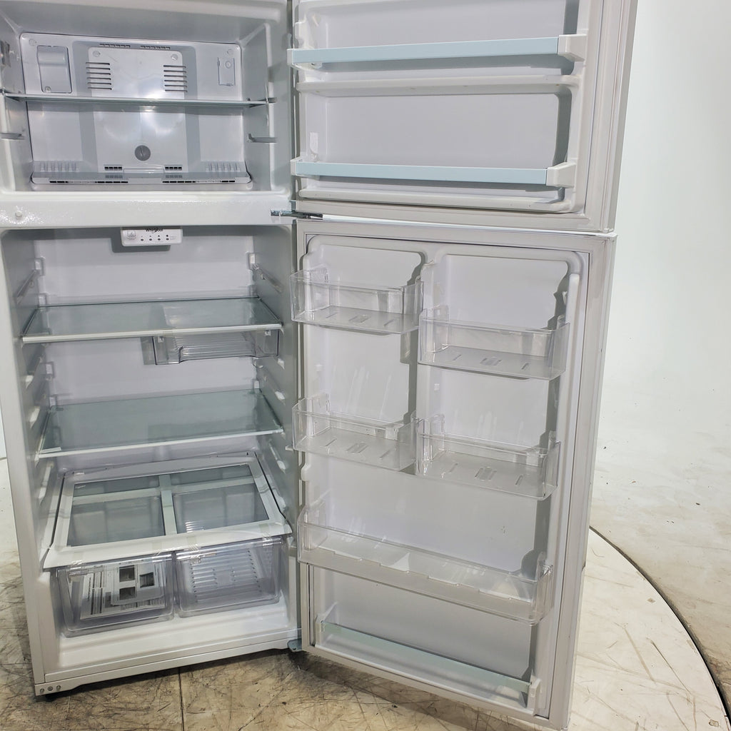 Pictures of 28" Wide White Whirlpool 18 cu. ft. Top Freezer Refrigerator with Flexi-Slide Bin - Scratch & Dent  - Minor - Neu Appliance Outlet - Discount Appliance Outlet in Austin, Tx