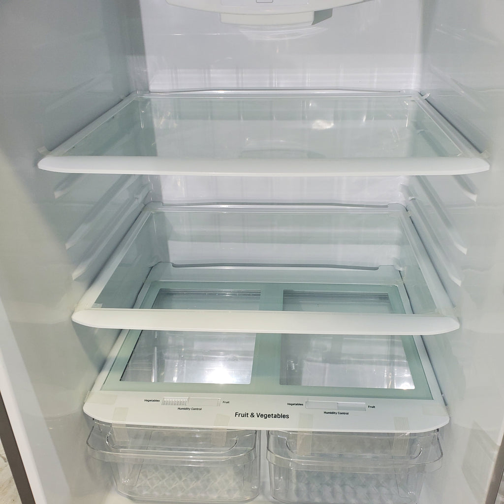 Pictures of 30" Wide Stainless Steel ENERGY STAR LG 20.2 cu. ft. Top Freezer Refrigerator with Reversible Door - Scratch and Dent - Moderate - Neu Appliance Outlet - Discount Appliance Outlet in Austin, Tx