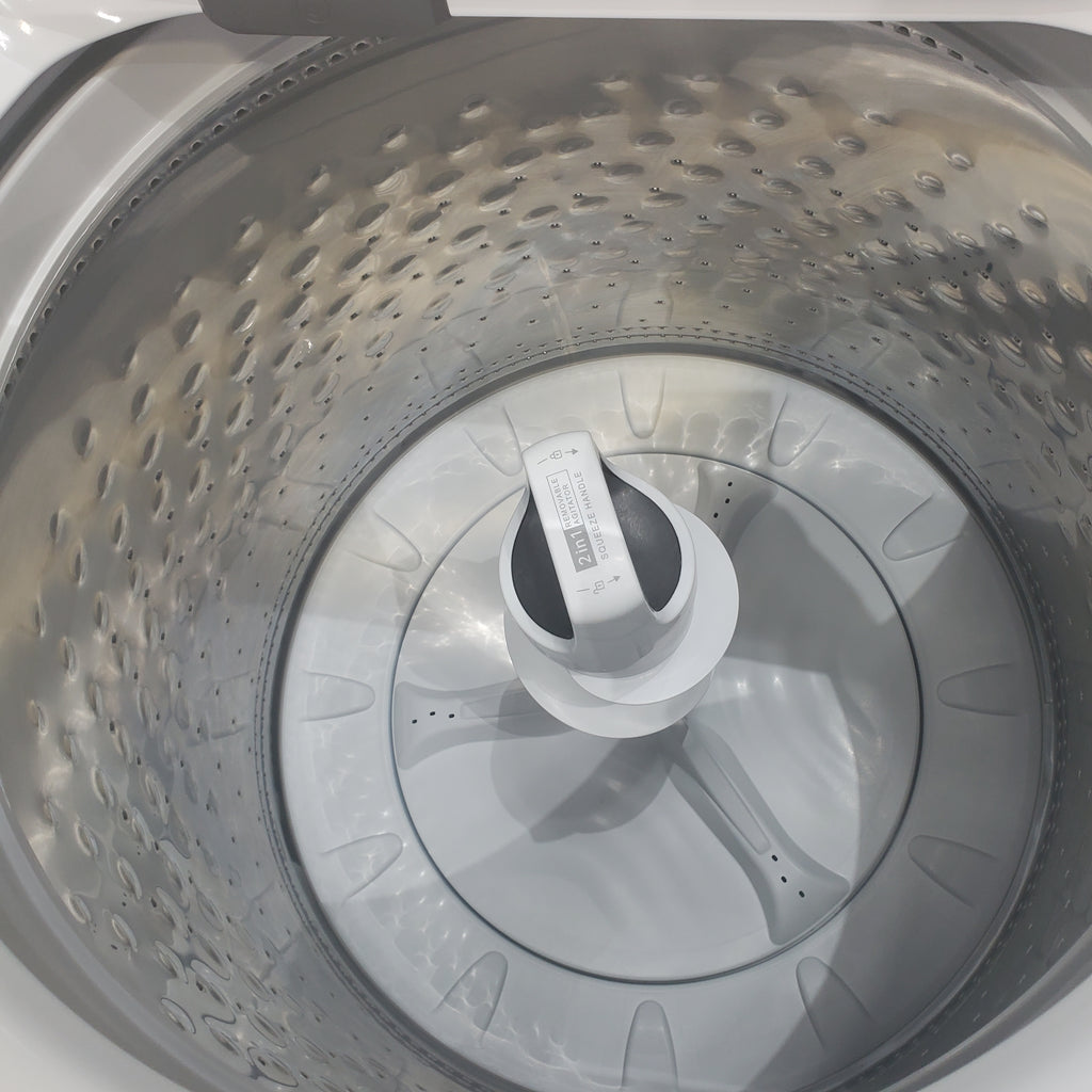 Pictures of White Whirlpool 4.7 - 4.8 cu ft Capacity Top-Load Washer with 2 in 1 Removable Agitator - Scratch & Dent - Minor - Neu Appliance Outlet - Discount Appliance Outlet in Austin, Tx