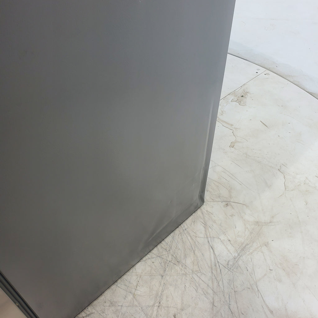 Pictures of Stainless Steel ENERGY STAR Frigidaire 25.6 cu. ft. Side by Side Refrigerator with Exterior Water and Ice Dispenser - Scratch & Dent - Minor - Neu Appliance Outlet - Discount Appliance Outlet in Austin, Tx