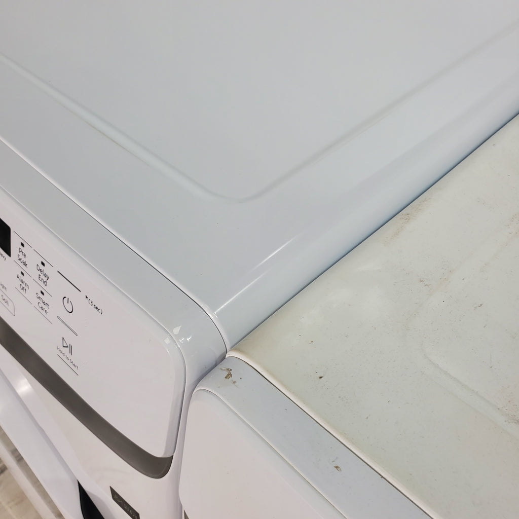Pictures of ENERGY STAR Samsung 4.5 cu. ft. Front Load Washer with Vibration Reduction and Samsung 7.5 cu. ft. Front Load Electric Dryer with Sensor Dry and Interior Drum Light- Scratch & Dent - Moderate | Major - Neu Appliance Outlet - Discount Appliance Outlet in Austin, Tx