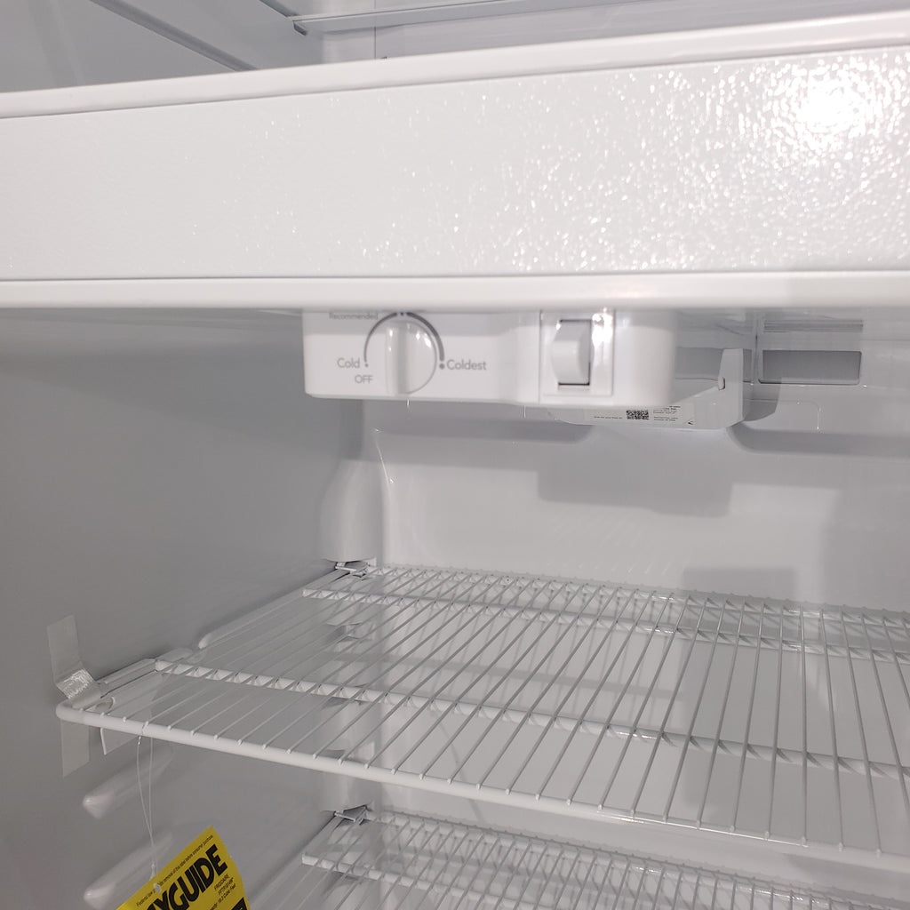 Pictures of White Frigidaire 18.3 cu. ft. Top Freezer Refrigerator with Garage-Ready Design - Scratch & Dent - Minor - Neu Appliance Outlet - Discount Appliance Outlet in Austin, Tx