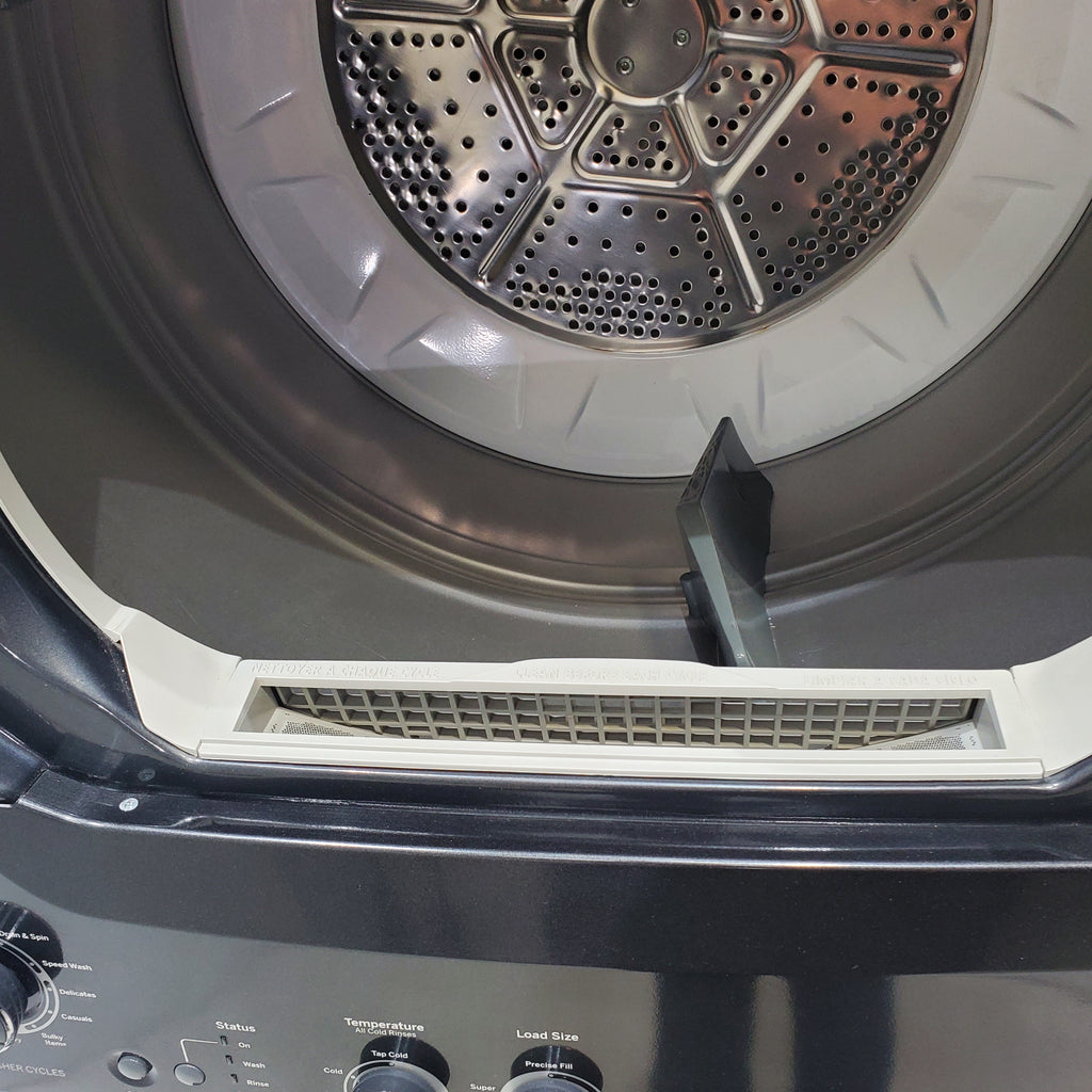 Pictures of Ge Spacemaker Diamond Gray Laundry Center with 3.8 cu ft Washer and 5.9 cu Ft 240v Electric Dryer - Certified Refurbished - Neu Appliance Outlet - Discount Appliance Outlet in Austin, Tx