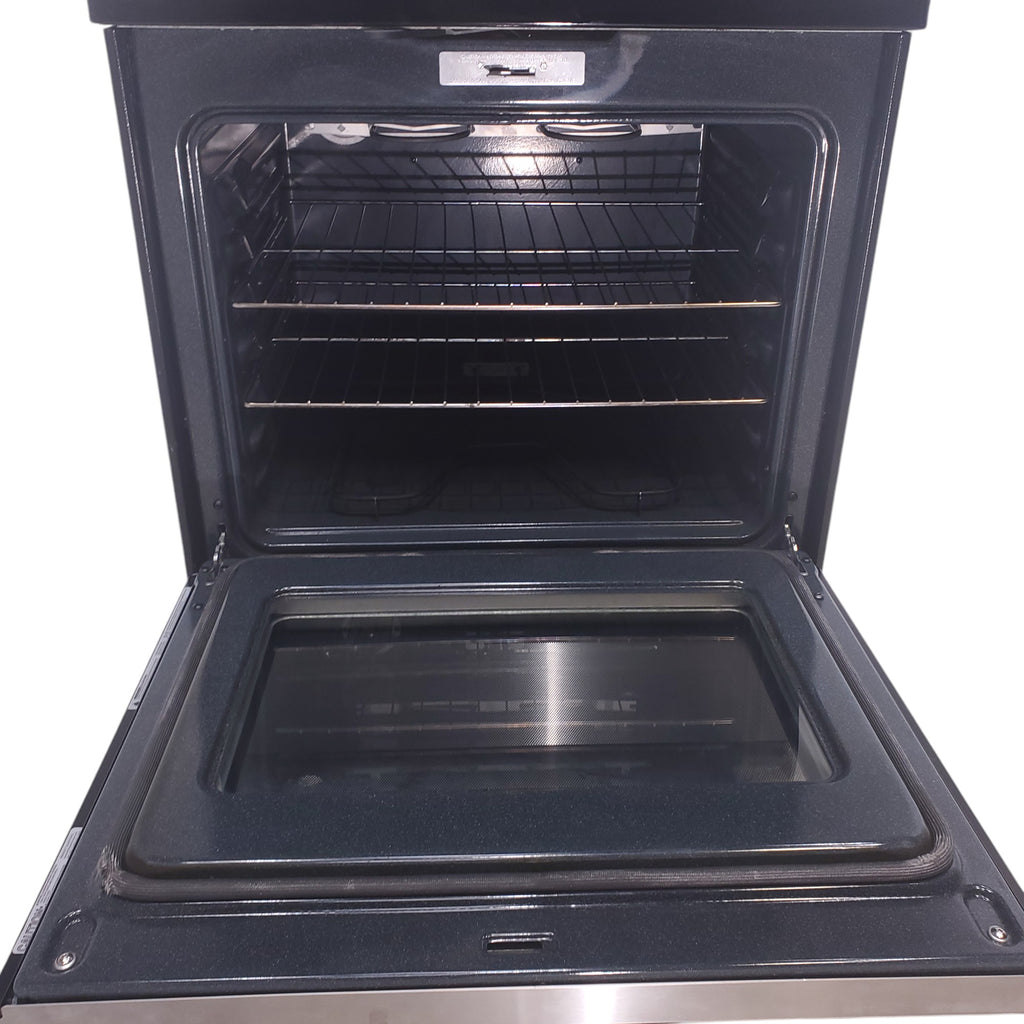 Pictures of GE Stainless Steel & Black Free-Standing Electric Range with 8" Power Boil Element - Certified Refurbished - Neu Appliance Outlet - Discount Appliance Outlet in Austin, Tx