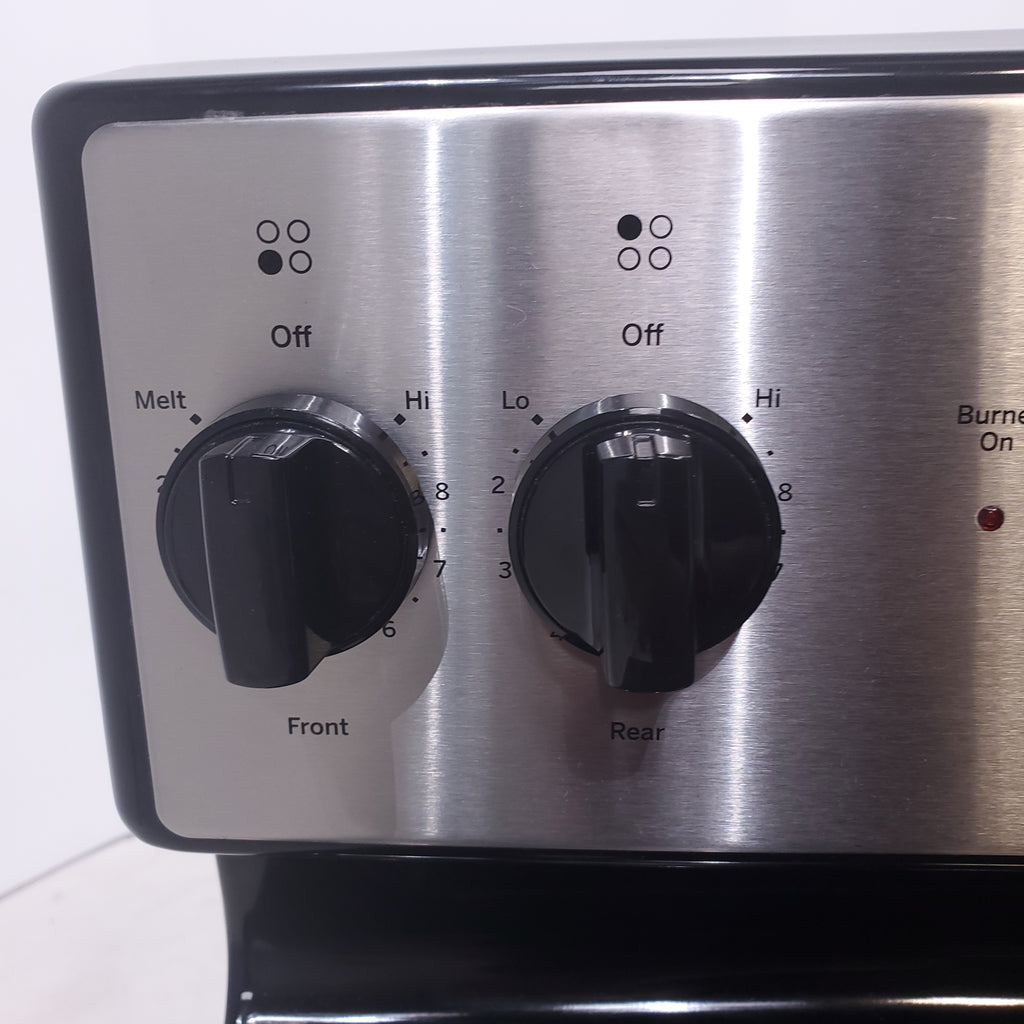 Pictures of GE Stainless Steel & Black Free-Standing Electric Range with 8" Power Boil Element - Certified Refurbished - Neu Appliance Outlet - Discount Appliance Outlet in Austin, Tx