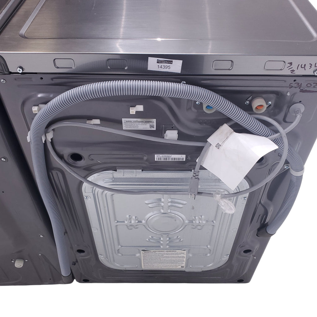 Pictures of Platinum ENERGY STAR Samsung 4.5 cu. ft. Front Load Washer with WiFi Connectivity and Platinum Samsung 7.5 cu. ft. Front Load Electric Dryer with Steam - Scratch and Dent - Minor - Neu Appliance Outlet - Discount Appliance Outlet in Austin, Tx