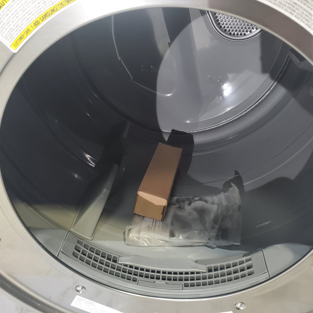 Pictures of Platinum ENERGY STAR Samsung 4.5 cu. ft. Front Load Washer with WiFi Connectivity and Platinum Samsung 7.5 cu. ft. Front Load Electric Dryer with Steam - Scratch and Dent - Minor - Neu Appliance Outlet - Discount Appliance Outlet in Austin, Tx