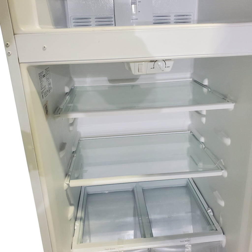 Pictures of 30 in. Wide White Frigidaire 20.4 cu. ft. Top Freezer Refrigerator with Reversible Doors - Certified Refurbished - Neu Appliance Outlet - Discount Appliance Outlet in Austin, Tx