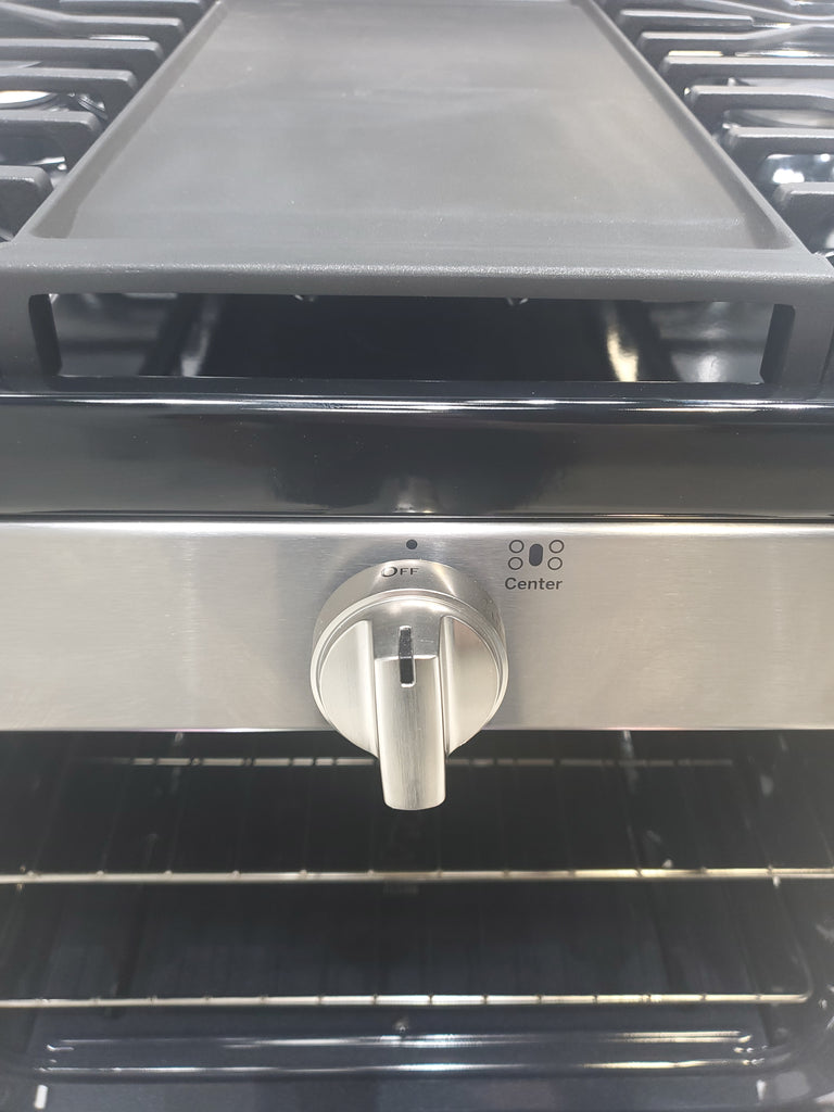 Pictures of Stainless Steel GE 5.0 cu. ft. Freestanding 5 Burner Gas Range with Cast-Iron Grates - Scratch & Dent - Minor - Neu Appliance Outlet - Discount Appliance Outlet in Austin, Tx