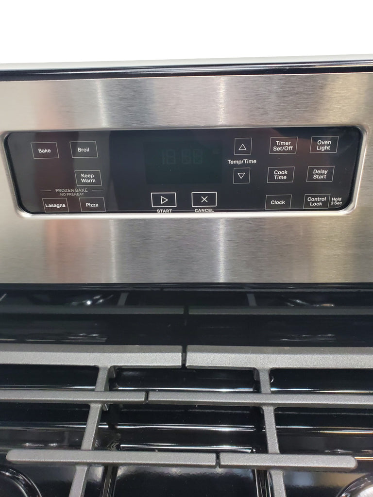 Pictures of Whirlpool Stainless 5.1 Cu. Ft. Freestanding Gas Range with Broiler Drawer and Two Speed Heat Burners - Scratch & Dent - Minor - Neu Appliance Outlet - Discount Appliance Outlet in Austin, Tx