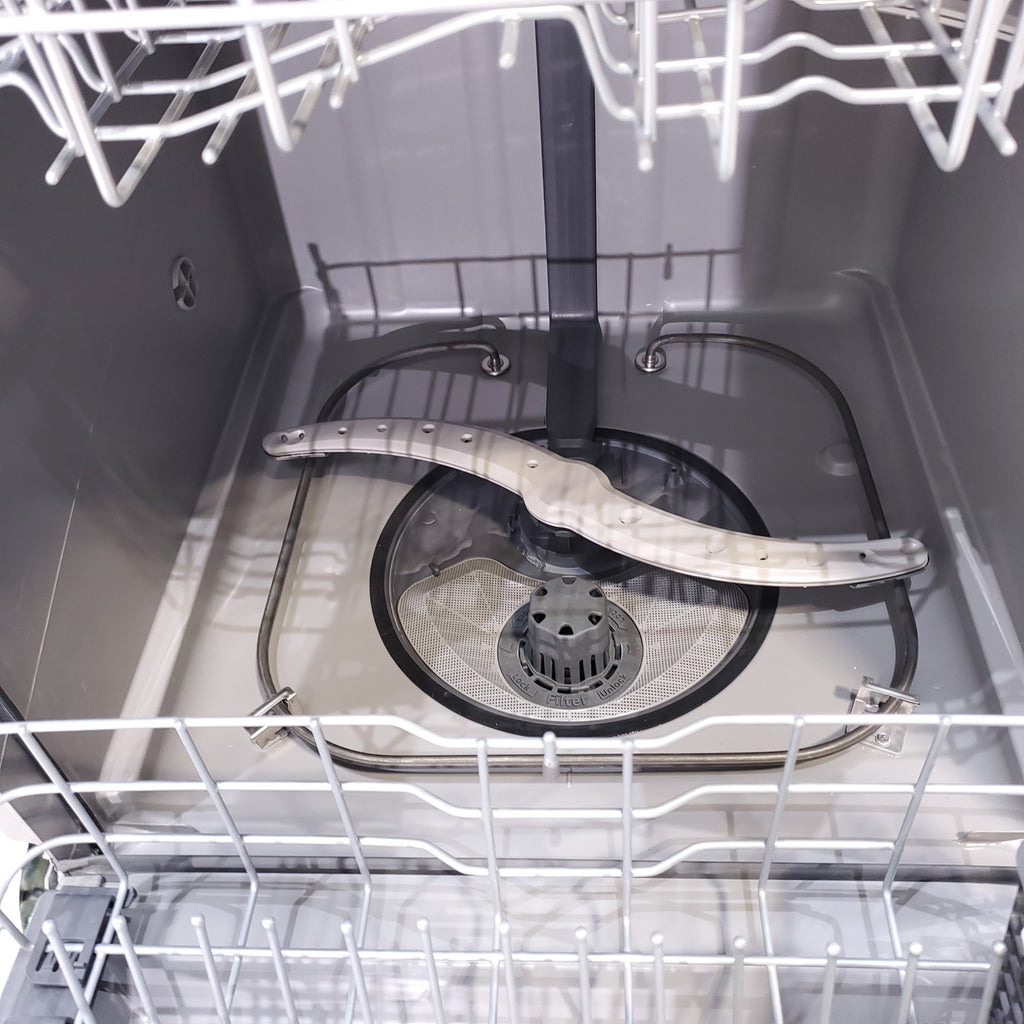 Pictures of 24 In. Fingerprint Resistant Stainless Steel ENERGY STAR GE Top Control Built In Dishwasher with 3rd Rack - Scratch & Dent - Minor - Neu Appliance Outlet - Discount Appliance Outlet in Austin, Tx