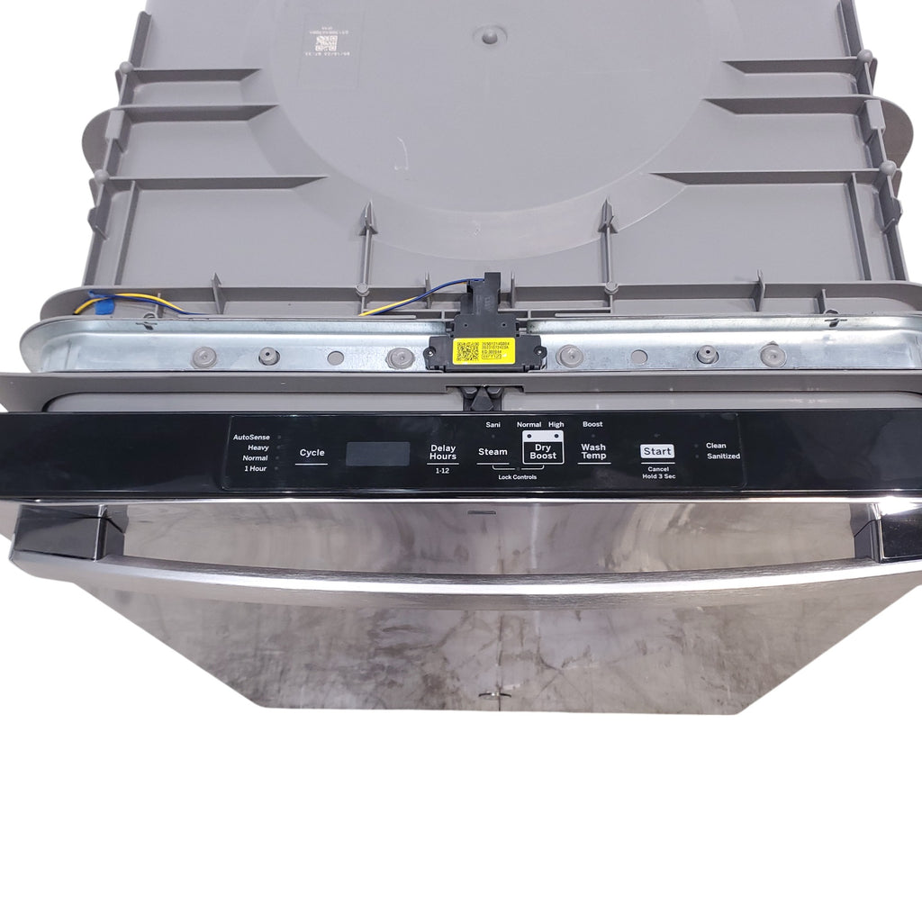 Pictures of 24 In. Fingerprint Resistant Stainless Steel ENERGY STAR GE Top Control Built In Dishwasher with 3rd Rack - Scratch & Dent - Minor - Neu Appliance Outlet - Discount Appliance Outlet in Austin, Tx