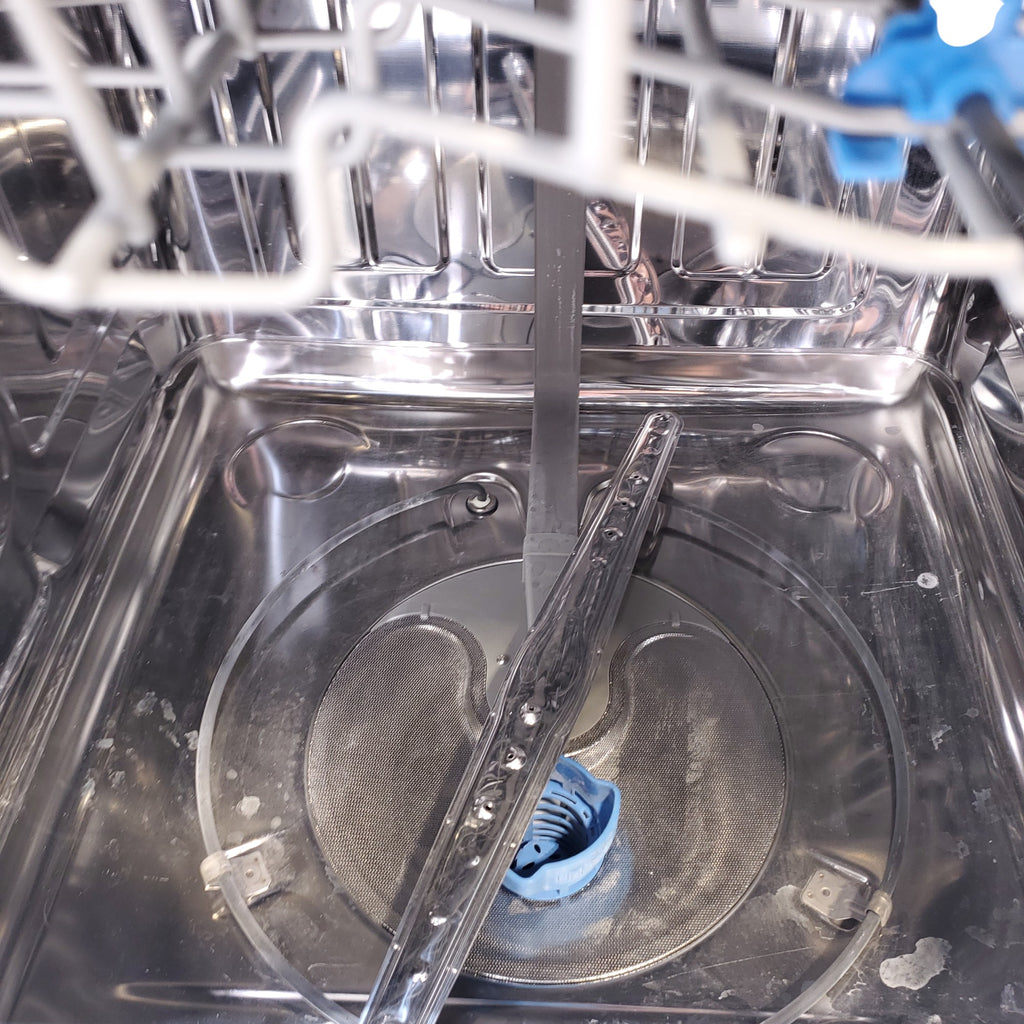 Pictures of Anti-Fingerprint Stainless Steel ENERGY STAR Midea 24 in. Top Control Dishwasher with 3rd Rack - Scratch & Dent - Moderate - Neu Appliance Outlet - Discount Appliance Outlet in Austin, Tx