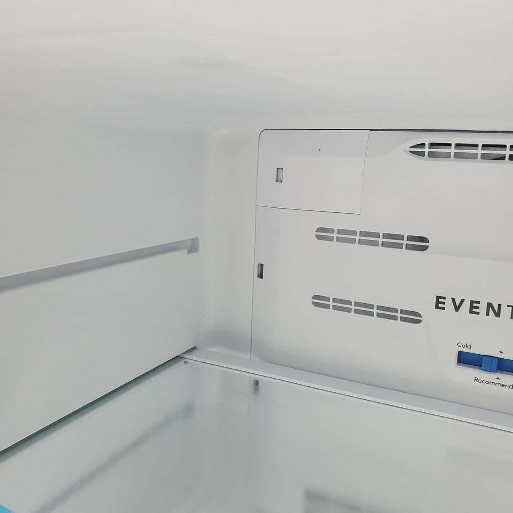 Pictures of White Frigidaire 18.3 cu. ft. Top Freezer Refrigerator with Garage-Ready Design - Open Box - Neu Appliance Outlet - Discount Appliance Outlet in Austin, Tx