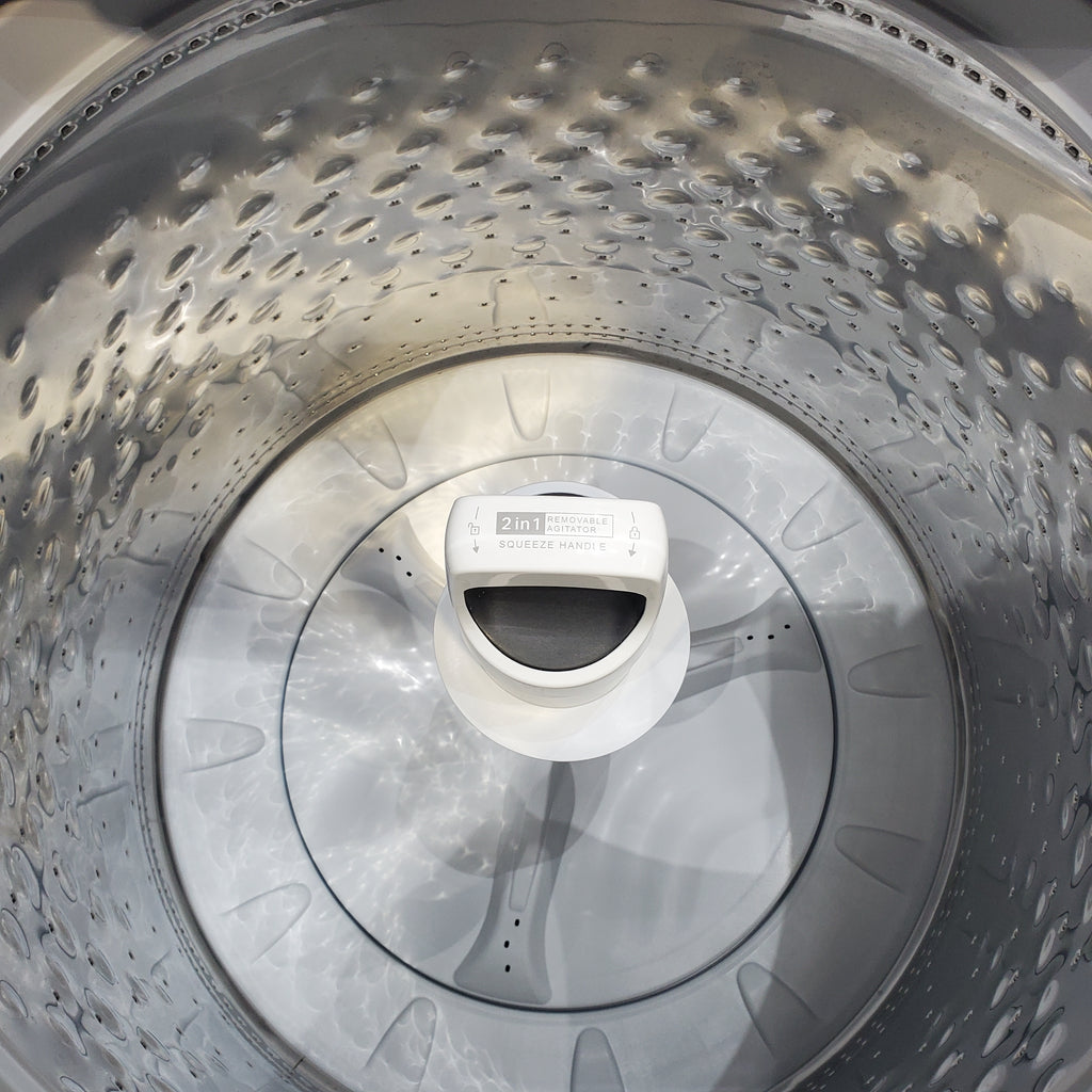 Pictures of White Whirlpool 4.7 - 4.8 cu ft Capacity Top-Load Washer with 2 in 1 Removable Agitator - Open Box - Neu Appliance Outlet - Discount Appliance Outlet in Austin, Tx