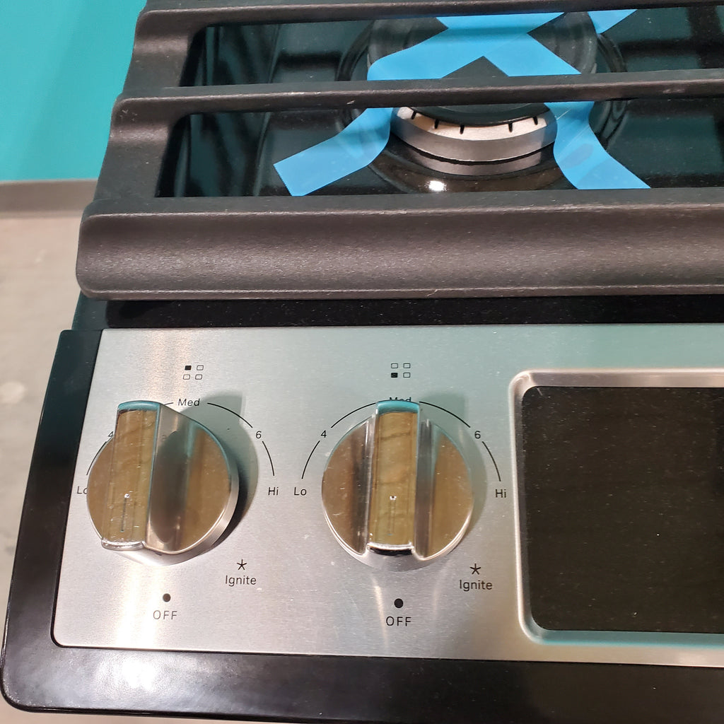 Pictures of Fingerprint Resistant Stainless Steel Whirlpool 5.0 cu. ft. 4 Burner Slide In Gas Range with Frozen Bake Technology - Open Box - Neu Appliance Outlet - Discount Appliance Outlet in Austin, Tx