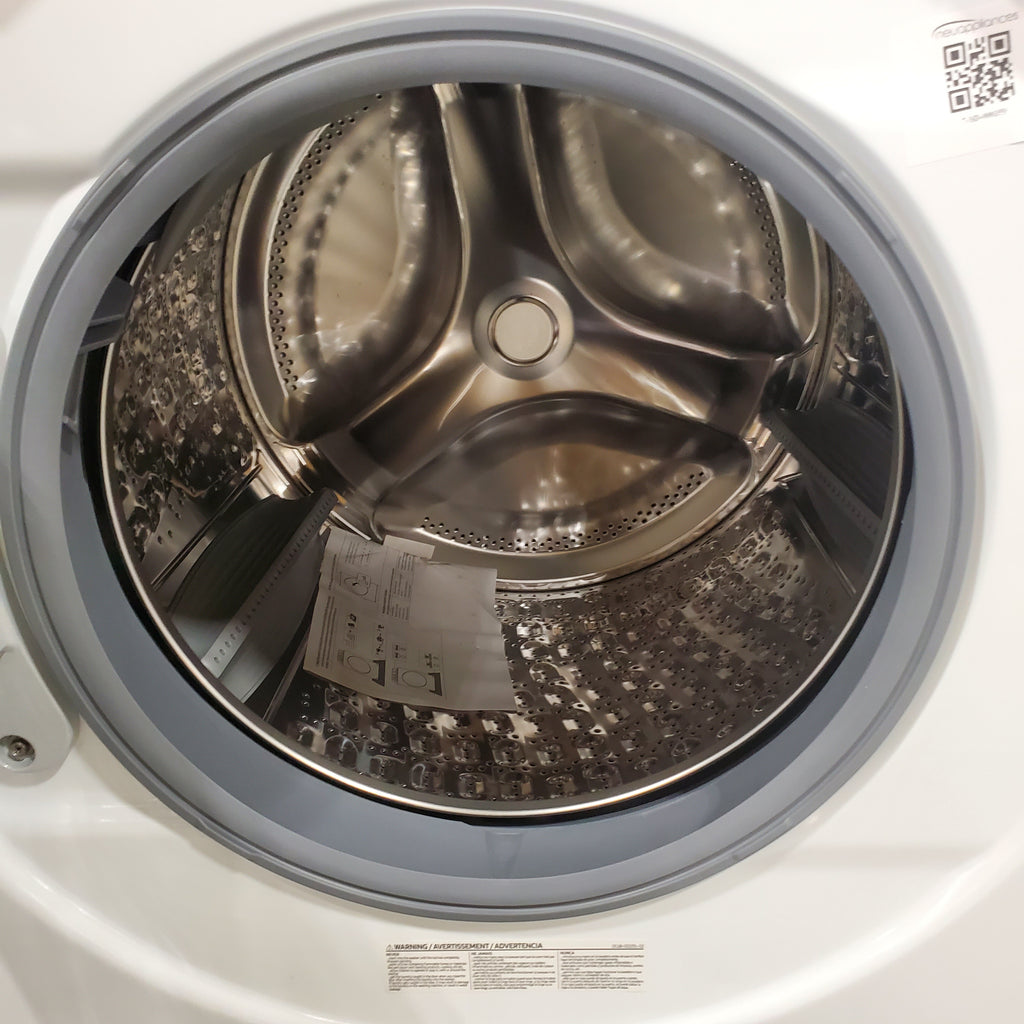 Pictures of ENERGY STAR Samsung 4.5 cu. ft. Front Load Washer with Vibration Reduction and Samsung 7.5 cu. ft. Front Load Electric Dryer with Sensor Dry and Interior Drum Light- Scratch & Dent - Minor - Neu Appliance Outlet - Discount Appliance Outlet in Austin, Tx