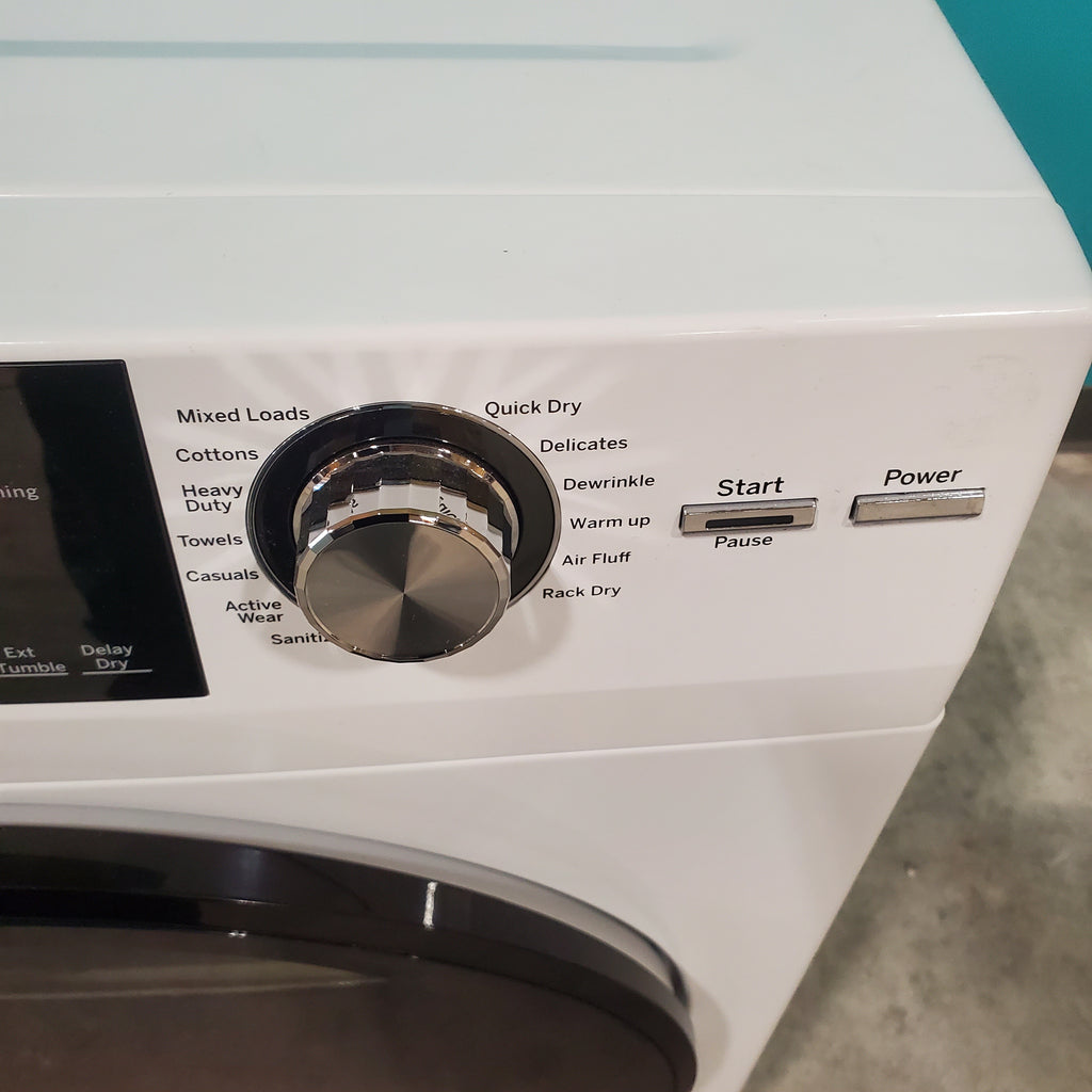 Pictures of Compact 24 in. Wide GE ENERGY STAR 2.4 cu. ft. Front Load Steam Washing Machine with 1400 RPM Spin Speed and Frontload Vented WiFi Capable ENERGY STAR 4.3 cu. ft. Electric Dryer with Stainless Steel Basket - Scratch & Dent - Minor - Neu Appliance Outlet - Discount Appliance Outlet in Austin, Tx