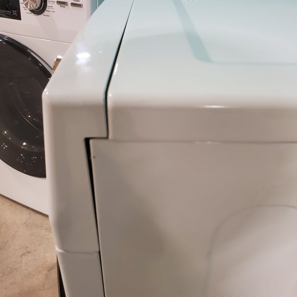 Pictures of Compact 24 in. Wide GE ENERGY STAR 2.4 cu. ft. Front Load Steam Washing Machine with 1400 RPM Spin Speed and Frontload Vented WiFi Capable ENERGY STAR 4.3 cu. ft. Electric Dryer with Stainless Steel Basket - Scratch & Dent - Minor - Neu Appliance Outlet - Discount Appliance Outlet in Austin, Tx