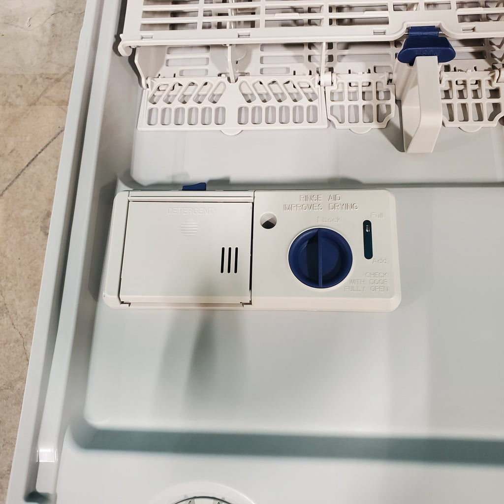 Pictures of Whirlpool Stainless Steel 24 inch Full Console Built-In Dishwasher with 14 Place Settings Capacity and 55 dB Silence Rating - Scratch & Dent - Minor - Neu Appliance Outlet - Discount Appliance Outlet in Austin, Tx