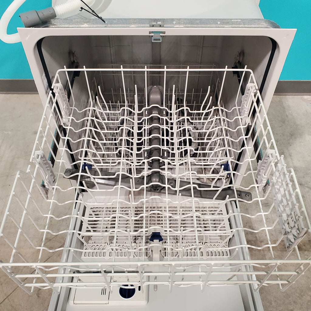 Pictures of Whirlpool Stainless Steel 24 inch Full Console Built-In Dishwasher with 14 Place Settings Capacity and 55 dB Silence Rating - Scratch & Dent - Minor - Neu Appliance Outlet - Discount Appliance Outlet in Austin, Tx