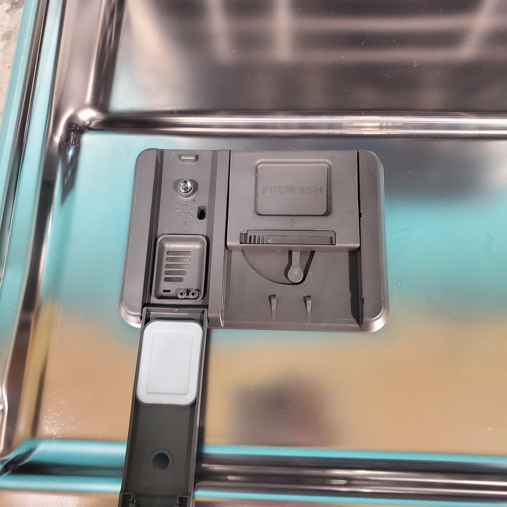 Pictures of 24 in. PrintShield Stainless Steel ENERGY STAR KitchenAid Top Control Dishwasher with FreeFlex Third Rack KDTM404KPS - Scratch & Dent - Minor - Neu Appliance Outlet - Discount Appliance Outlet in Austin, Tx