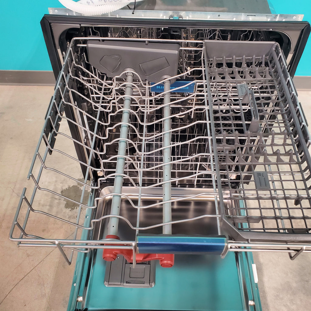 Pictures of 24 in. PrintShield Stainless Steel ENERGY STAR KitchenAid Top Control Dishwasher with FreeFlex Third Rack KDTM404KPS - Scratch & Dent - Minor - Neu Appliance Outlet - Discount Appliance Outlet in Austin, Tx
