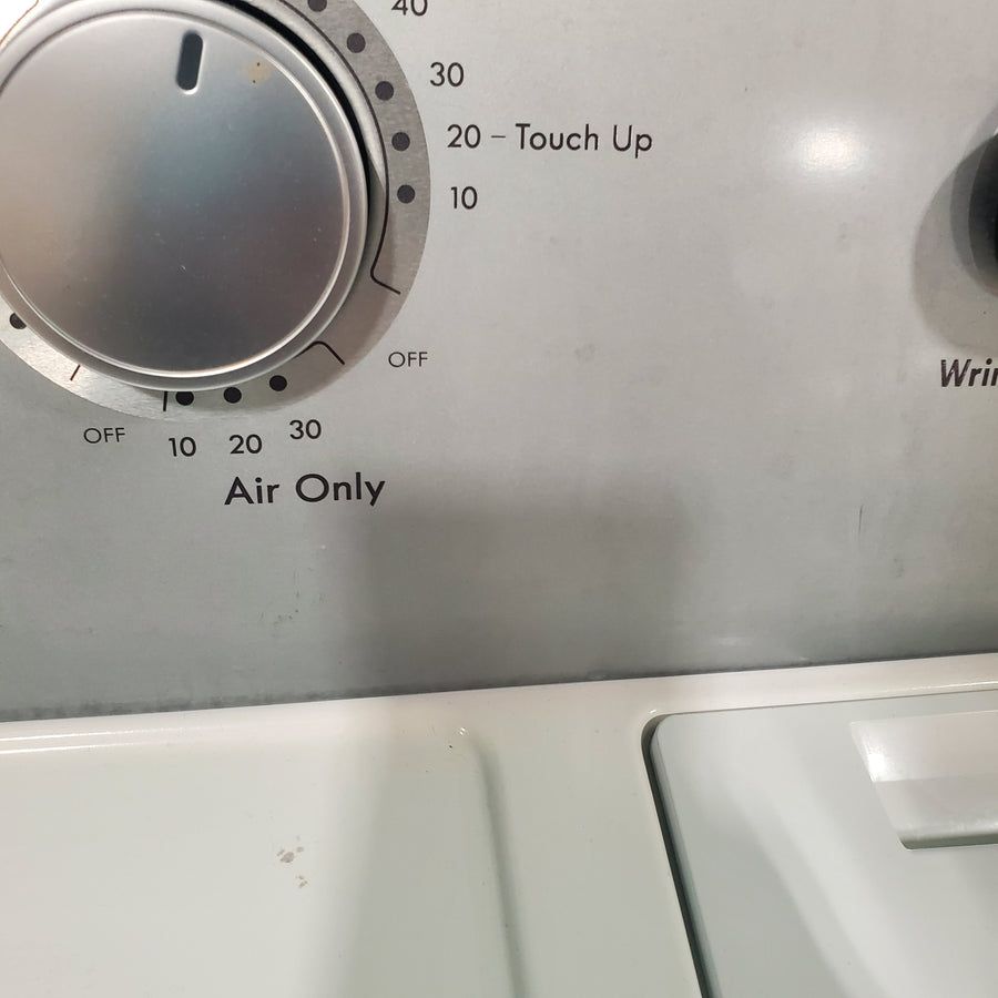 Kenmore Top Load 4.2 cu ft Capacity Washing Machine with Triple Action Agitator with Deep Fill Option and ENERGY STAR Kenmore 7.4 cu. ft. Electric Dryer with Auto-Dry - Certified Refurbished