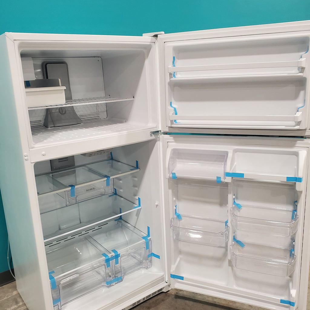 Pictures of 33" Wide Whirlpool Top Freezer 20.5 cu ft Refrigerator with Ice Maker and Frameless Glass Shelves and Flexi-Slide Bin - Open Box - Neu Appliance Outlet - Discount Appliance Outlet in Austin, Tx