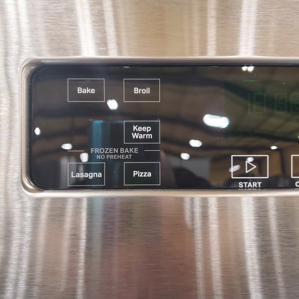 Pictures of Whirlpool Stainless 5.1 Cu. Ft. Freestanding Gas Range with Broiler Drawer and Two Speed Heat Burners - Scratch & Dent - Minor - Neu Appliance Outlet - Discount Appliance Outlet in Austin, Tx