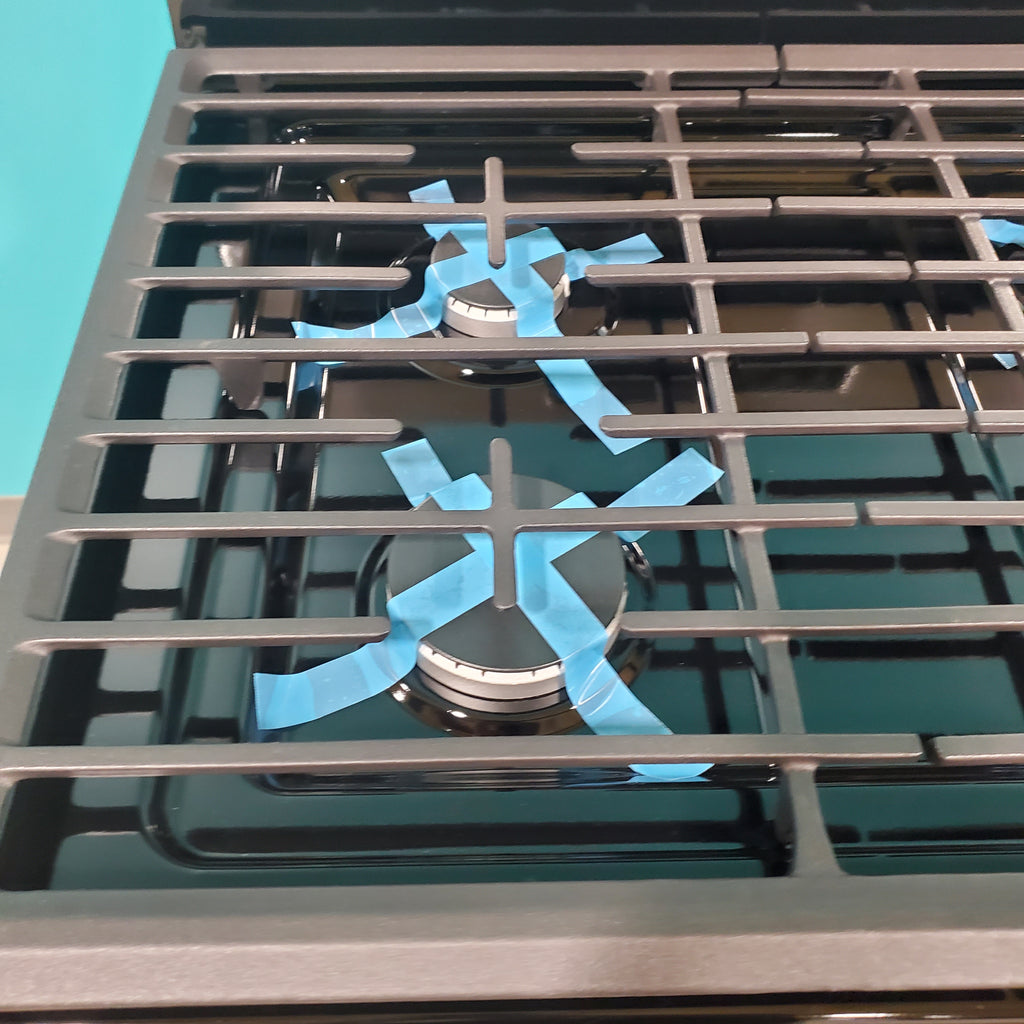 Pictures of Whirlpool Stainless 5.1 Cu. Ft. Freestanding Gas Range with Broiler Drawer and Two Speed Heat Burners - Scratch & Dent - Minor - Neu Appliance Outlet - Discount Appliance Outlet in Austin, Tx