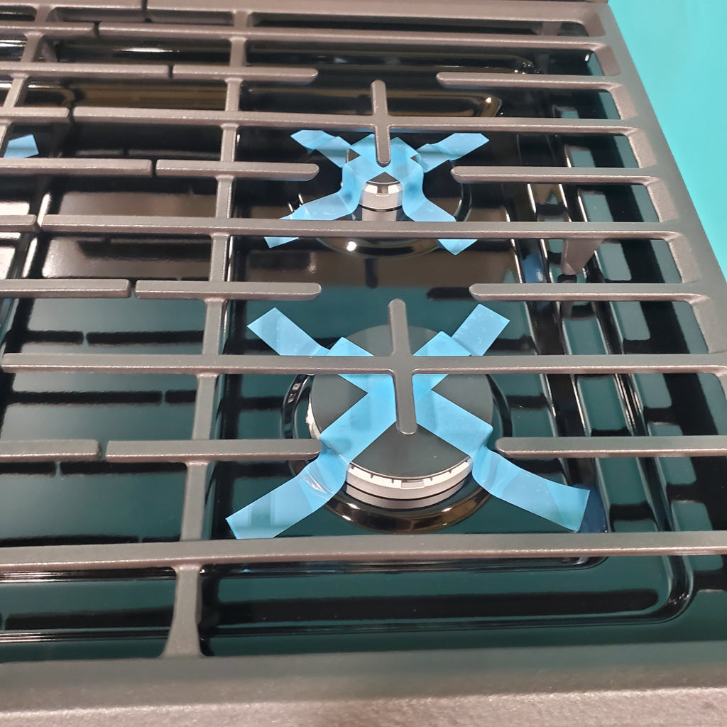 Pictures of Whirlpool Stainless 5.1 Cu. Ft. Freestanding Gas Range with Broiler Drawer and Two Speed Heat Burners - Scratch & Dent - Minor - Neu Appliance Outlet - Discount Appliance Outlet in Austin, Tx