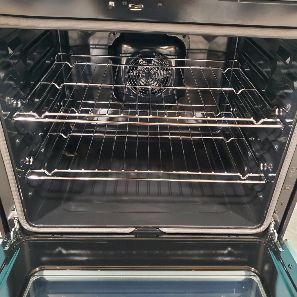 Pictures of Hisense Stainless Steel 30-in Glass Top 5 burners 5.8-cu ft Air Fry Convection Oven Freestanding Electric Range HBE3501CPS - Open Box - Neu Appliance Outlet - Discount Appliance Outlet in Austin, Tx
