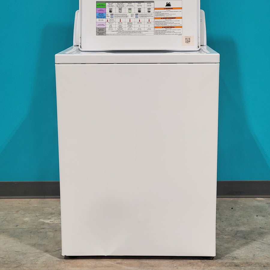 Kenmore Top Load 4.2 cu ft Capacity Washing Machine with Triple Action Agitator with Deep Fill Option and ENERGY STAR Kenmore 7.4 cu. ft. Electric Dryer with Auto-Dry - Certified Refurbished