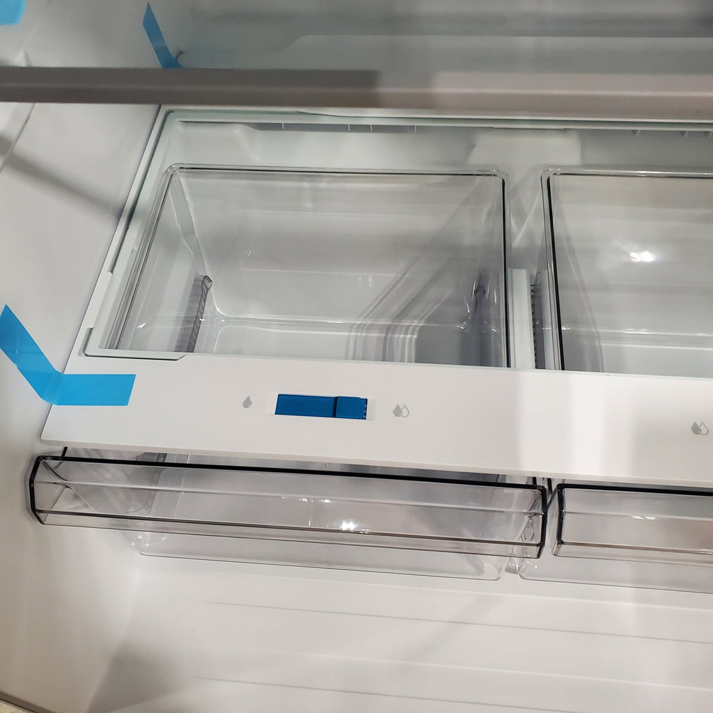 Pictures of Black ENERGY STAR Midea 18.1 cu. ft. Top Freezer Refrigerator with Reversible Door - Scratch & Dent - Minor - Neu Appliance Outlet - Discount Appliance Outlet in Austin, Tx