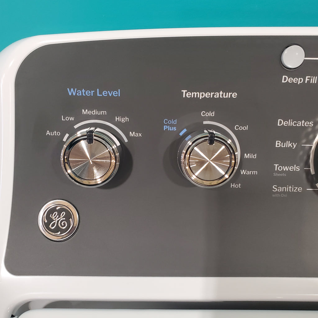 Pictures of GE 4.5 cu. ft. Capacity Washer with Stainless Steel Basket, Cold Plus and Wash Boost - Open Box - Neu Appliance Outlet - Discount Appliance Outlet in Austin, Tx
