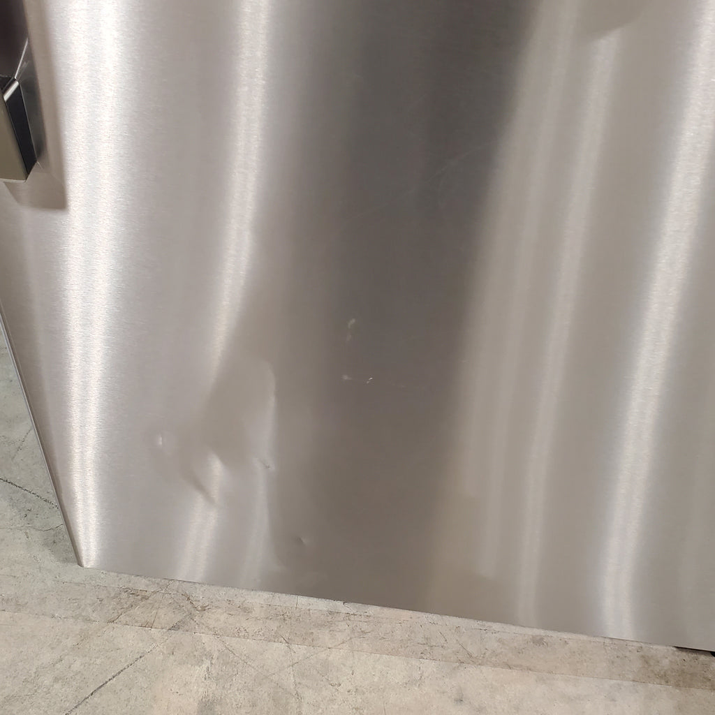 Pictures of Fingerprint Stainless Steel GE 21.9 cu. ft. Top Freezer Refrigerator with Garage Ready Technology GTS22KYNCRFS - Scratch & Dent - Minor - Neu Appliance Outlet - Discount Appliance Outlet in Austin, Tx