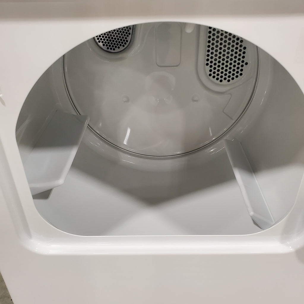 Pictures of Amana 3.8 cu. ft. Top Load Washing Machine with Deep Water Wash Option NTW4519JW and Amana 6.5 cu. ft. Electric Dryer with Automatic Cycles NED4655EW - Open Box - Neu Appliance Outlet - Discount Appliance Outlet in Austin, Tx