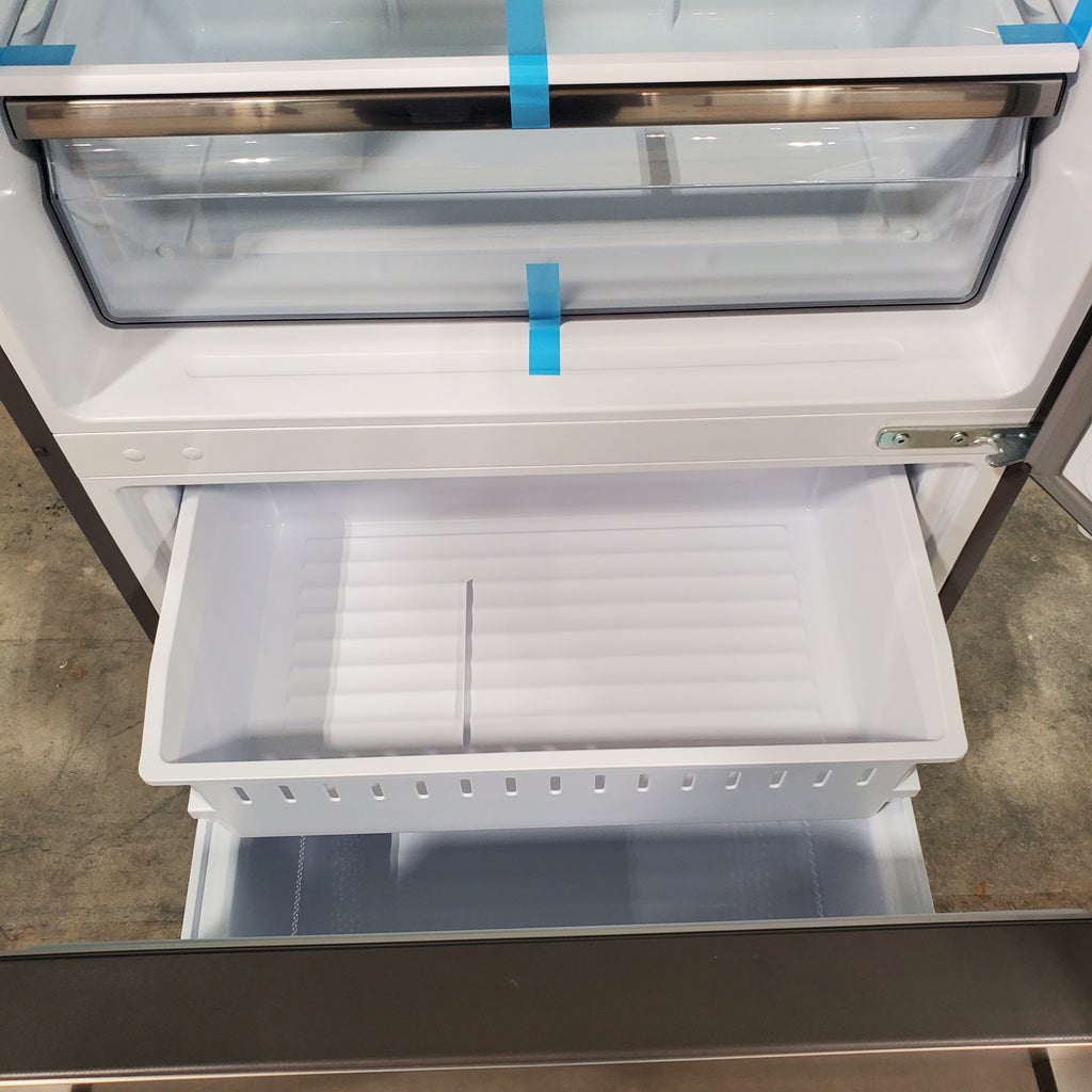 Pictures of Hisense Fingerprint Resistant Stainless Steel 17.2 cu. ft. Refrigerator with Bottom Mount Freezer HRB171N6ASE - Open Box - Neu Appliance Outlet - Discount Appliance Outlet in Austin, Tx