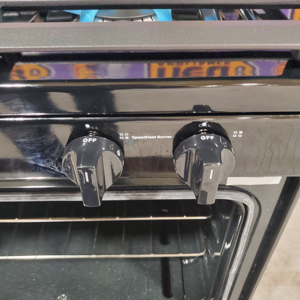 Pictures of Whirlpool Stainless 5.1 Cu. Ft. Freestanding Gas Range with Broiler Drawer and Two Speed Heat Burners WFG320M0MS - Scratch & Dent - Minor - Neu Appliance Outlet - Discount Appliance Outlet in Austin, Tx